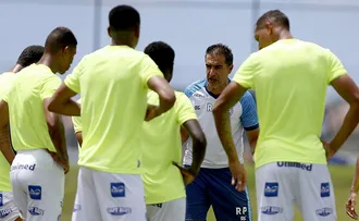 RENATO PAIVA SERÁ O 7º ESTRANGEIRO A COMANDAR O BAHIA NO BRASILEIRO