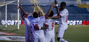 VITÓRIA BATE O CEARÁ NA SÉRIE B E SEGUE INVICTO NA LIDERANÇA