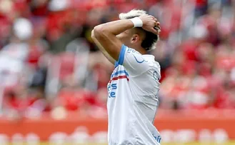 BAHIA PERDE PARA O INTERNACIONAL E FIGURA PERTO DA ZONA DO REBAIXAMENTO