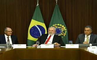 LULA ELOGIA TRABALHO DE RUI COSTA EM PALESTRA NO CEARÁ, “MEU PRIMEIRO MINISTRO”