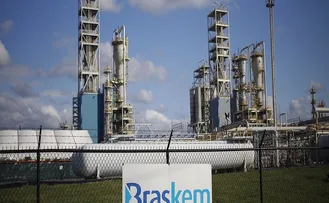 ESTATAL ÁRABE E FUNDO APOLLO NEGOCIAM COMPRA DA DÍVIDA DA BRASKEM E AVANÇAM NO CONTROLE DA EMPRESA