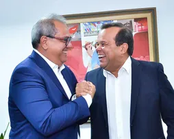 GERALDO JÚNIOR AFASTA BOATOS DE ROMPIMENTO COM CARLOS MUNIZ