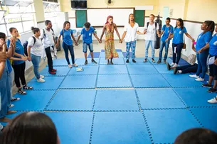 PROJETO DISCUTE LITERATURA AFRO-BRASILEIRA EM ESCOLAS PÚBLICAS
