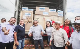 GOVERNO ENTREGA PAVIMENTAÇÕES, EQUIPAMENTOS EM ALAGOINHAS