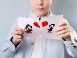 ALIENAÇÃO PARENTAL: O DRAMA QUE AFETA PAIS E FILHOS