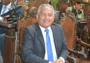 TÉO SENNA DIZ QUE PSDB DEVE SEGUIR NA BASE DO PREFEITO