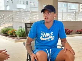LATERAL ROMÁRIO É BANIDO DO FUTEBOL POR ESQUEMA DE APOSTAS