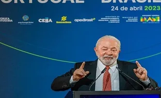 LULA CONVOCA RUI COSTA, PADILHA E LÍDER DO GOVERNO NA CÂMARA PARA REUNIÃO NO ALVORADA