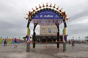 SALVADOR RECEBE DECORAÇÕES ESPECIAIS PARA O 2 DE JULHO; VEJA