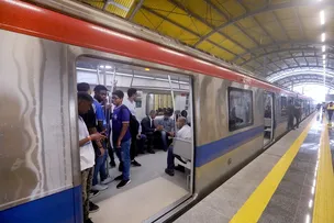 COM PASSAGEM GRATUITA, NOVA ESTAÇÃO DE METRÔ DE SALVADOR ENTRA EM OPERAÇÃO