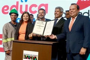 GOVERNADOR AUTORIZA OBRA DE REQUALIFICAÇÃO DO TEATRO DO IRDEB