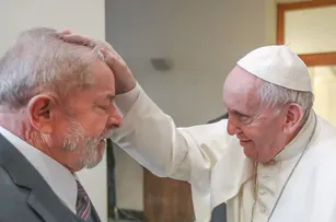 LULA VIAJA HOJE PARA EUROPA PARA ENCONTRAR COM O PAPA E O PRESIDENTE DA FRANÇA
