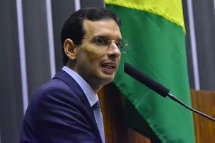 CÂMARA APROVA EMENDAS DE LEO PRATES VEJA DETALHES