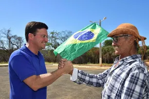 ROMA LAMENTA ANALFABETISMO DE MAIS DE 10% NA BAHIA QUANDO TAXA CAIU NO BRASIL