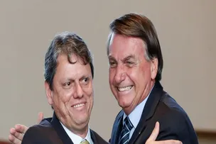 FOGO AMIGO? BOLSONARO CRITICA GOVERNADOR DE SÃO PAULO POR APOIAR REFORMA TRIBUTÁRIA