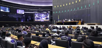 CENTRÃO PLANEJA ESCALAR MULHERES PARA COMANDO DA CAIXA E FUNASA