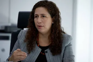 GOVERNO PREPARA MAIS 10 MIL VAGAS DE CONCURSO, DIZ MINISTRA DA GESTÃO