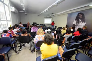 MÃES E ESPECIALISTAS SE REÚNEM PARA DEBATER SOBRE SÍNDROME DE DOWN EM SALVADOR