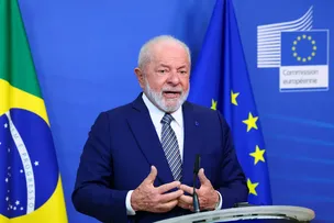 LULA DEFENDE DESENVOLVIMENTO ECONÔMICO E HUMANITÁRIO DA AMAZÔNIA