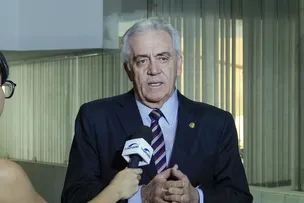 POLÍTICOS ARTICULAM CANDIDATURA PARA COLOCAR OTTO ALENCAR NA PRESIDÊNCIA DO SENADO; DIZ COLUNA