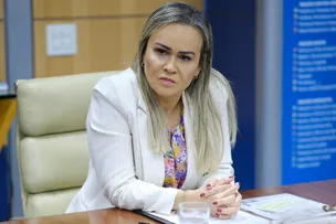LULA DEVE RECEBER HOJE CARTA DE DEMISSÃO DE DANIELA CARNEIRO