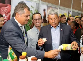 GOVERNADOR PARTICIPA DA ABERTURA DA SUPERBAHIA