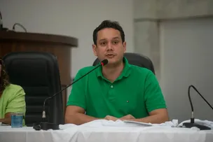 VEREADOR SOTEROPOLITANO COMEMORA ISENÇÃO DE IPVA DOS CARROS ELÉTRICOS NA BAHIA
