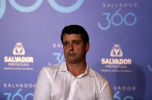 EM PÉSSIMAS CONDIÇÕES, SECRETÁRIO DE MOBILIDADE PROMETE REQUALIFICAÇÃO NOS PONTOS DE ÔNIBUS EM SALVADOR