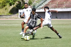 SUB-15: FLAMENGO E ATLÉTICO-MG DISPUTAM FINAL DA COPA 2 DE JULHO