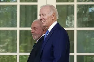 BUSCANDO REELEIÇÃO? LULA AFIRMA QUE NOVA CANIDATURA DE BIDEN NOS EUA O ESTIMULA A BUSCAR 4º MANDATO NO BRASIL