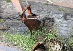 PREFEITURA REALIZA MAIS DE 50 AÇÕES DE LIMPEZA NOS CANAIS DE SALVADOR EM 2023