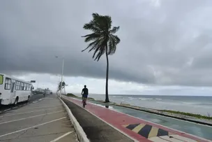 PREVISÃO É DE FINAL DE SEMANA COM SOL ENTRE NUVENS EM SALVADOR