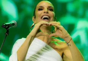 IVETE SANGALO SOBRE RELAÇÃO COM FÃS: ‘PUXO SACO DELES’
