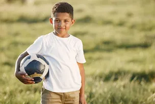HUMANA BRASIL ABRE INSCRIÇÕES PARA PROJETO DE FUTEBOL EM SALVADOR