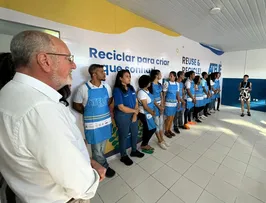 PROJETO ENSINA A GERAR RENDA POR MEIO DA RECICLAGEM DO PLÁSTICO