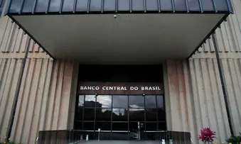 MERCADO FINANCEIRO AUMENTA A ESTIMATIVA DE INFLAÇÃO PARA 2023 E 2024
