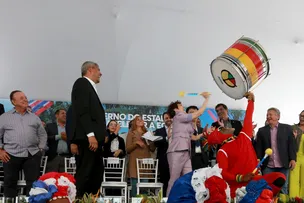 "VAMOS TRANSFORMAR A BAHIA NO CENTRO DA AMÉRICA LATINA", AFIRMA VICE-PRESIDENTE GLOBAL DA BYD, STELLA LI