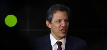 GOVERNO COLOCA R$ 50 BILHÕES PARA "DESENROLA BRASIL" E PROMETE LIMPAR NOME DE MILHÕES DE BRASILEIROS. VEJA DETALHES