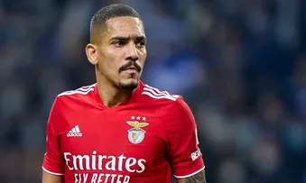 REFORÇO NO TRICOLOR: GILBERTO CHEGA A SALVADOR PARA ASSINAR COM O BAHIA
