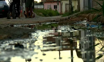 QUASE METADE DAS CASAS NA BAHIA NÃO TÊM REDE DE ESGOTO, DIZ IBGE