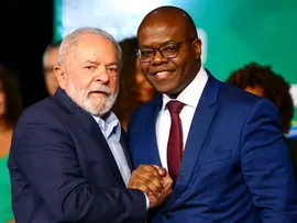 MINISTRO DOS DIREITOS HUMANOS, SILVIO ALMEIDA DEFENDE LULA APÓS FALA POLÊMICA SOBRE ESCRAVIDÃO