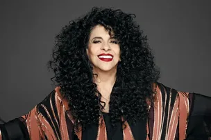 VIÚVA DE GAL COSTA É ACUSADA DE APLICAR GOLPES MILIONÁRIOS E DE LEVAR A CANTORA Á FALÊNCIA
