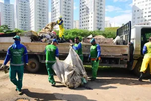 OPERAÇÃO CONTRA AEDES AEGYPTI REMOVE 35 TONELADAS DE MATERIAL INSERVÍVEL DO BAIRRO DA PAZ