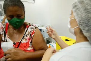 CONFIRA OS POSTOS DE VACINAÇÃO CONTRA COVID E GRIPE EM SALVADOR DESTA QUARTA (9)