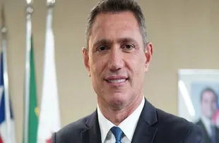 PRESIDENTE DA EMBASA FIRMA ACORDO PARA VISITAR AL-BA MENSALMENTE