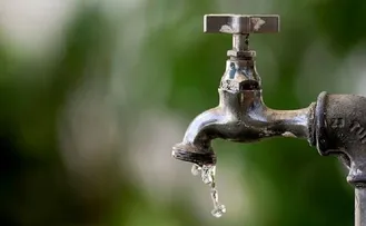 APÓS APAGÃO, EMBASA RETOMA OPERAÇÃO DE 90% DOS SISTEMAS DE ABASTECIMENTO