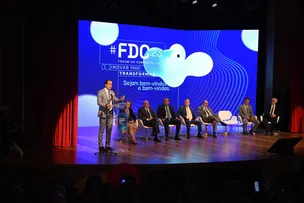 BRUNO REIS ANUNCIA NOVO CREDSALVADOR E DIZ QUE CIDADE TEM SALDO POSITIVO DE 70 MIL EMPREGOS DESDE 2021