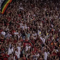 VITÓRIA É ÚNICO TIME A ULTRAPASSAR 200 MIL PAGANTES NA SÉRIE B