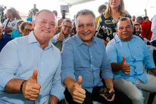 ADOLFO MENEZES PARTICIPA DE LICITAÇÃO DE OBRA DO NOVO PAC