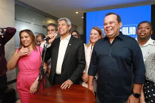 JERÔNIMO ESTABELECE PRAZO PARA NOVA LICITAÇÃO APÓS RESCISÃO DO CONTRATO DO VLT